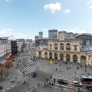 For 4 In Front Of Flandres Station Appartement Lille